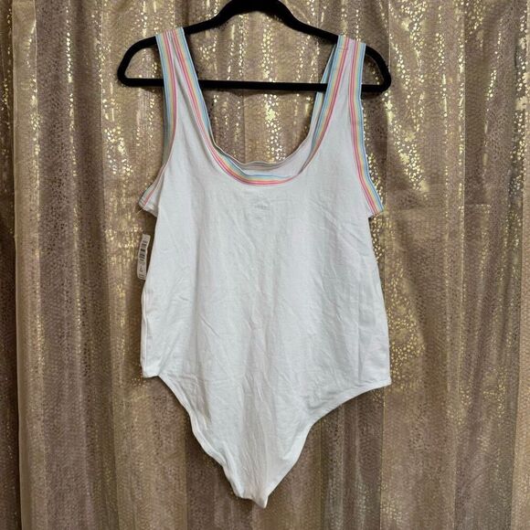Torrid Bright White Foxy Scoop Neck Ribbed Ringer Bodysuit 2X 18/20 NWT - Picture 2 of 9